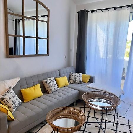 Le Pitay'Appartement Saint-Gilles-les-Bains Exterior foto